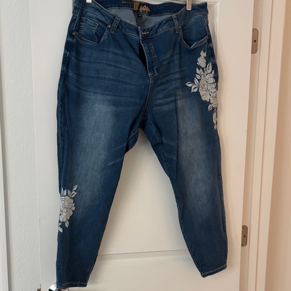 Kut from the Kloth Blue Floral Skinny Jeans